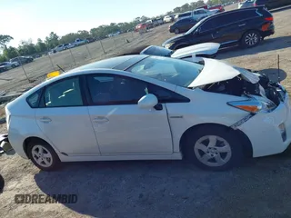 2010 Toyota Prius II with VIN JTDKN3DU1A0089183, listed as a IAAI auction lot 41690634 with 120,805 mi miles. Bid and sale history available at carsss.com. Image 13.