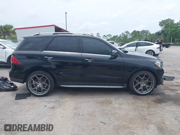 2017 Mercedes-Benz GLE 350 with VIN 4JGDA5JB5HA962825, listed as a IAAI auction lot 42412786 with 98,905 mi miles and . Bid and sale history available at DreamBid. Image 14.