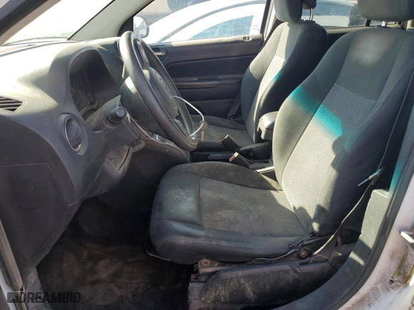 2014 Jeep Compass Sport with VIN 1C4NJCBA7ED545266, listed as a Copart auction lot 47365795 with 431,566 mi miles and Salvage Title. Bid and sale history available at carsss.com. Image 7.
