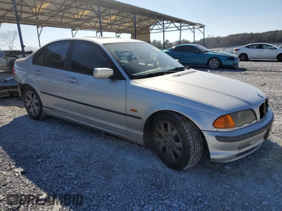 2000 BMW 3 Series 323i with VIN WBAAM3341YFP78743, listed as a Copart auction lot 48309845 with 233,717 mi miles and Salvage title. Bid and sale history available at DreamBid. Image 4.