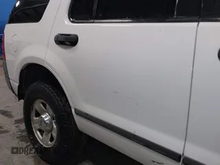 2004 Ford Explorer XLS z VIN 1FMZU72K14ZB03010, wystawiony jako IAAI lot #41240957 z przebiegiem 185 144 mil mil oraz . Historia ofert i sprzedaży dostępna na DreamBid. Obrazek 6.