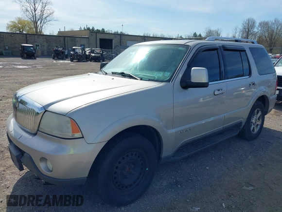 2005 Lincoln Aviator with VIN 5LMEU88H05ZJ33100, listed as a IAAI auction lot 42139584 with 205,556 mi miles and . Bid and sale history available at DreamBid. Image 18.
