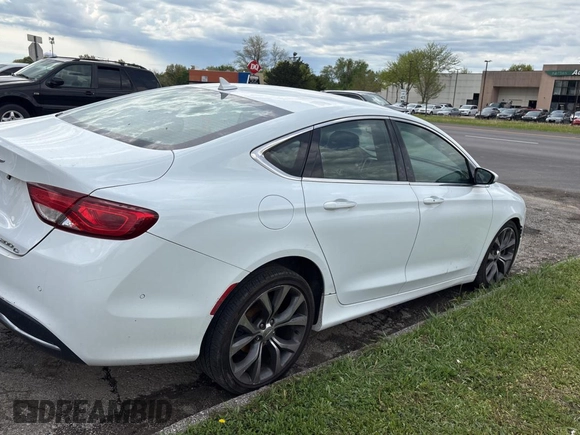 2015 Chrysler 200 C with VIN 1C3CCCCG0FN501601, listed as a Copart auction lot 54541735 with 0 mi miles and Clean Title. Bid and sale history available at carsss.com. Image 4.