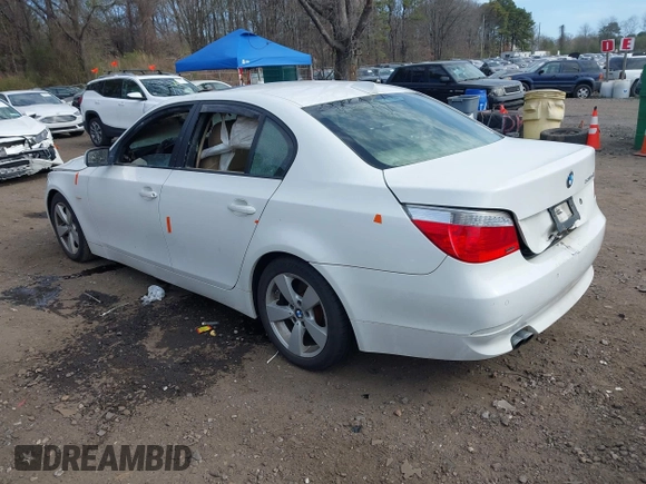 2007 BMW 5 Series 530xi with VIN WBANF73537CU26484, listed as a IAAI auction lot 42060808 with 164,727 mi miles and . Bid and sale history available at carsss.com. Image 3.