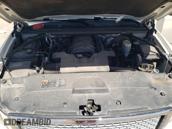 2015 GMC Yukon Denali with VIN 1GKS2CKJ7FR284861, listed as a Copart auction lot 54200895 with 190,733 mi miles and Clean Title. Bid and sale history available at carsss.com. Image 12.