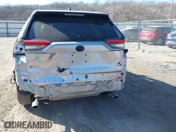 2021 Toyota RAV4 Hybrid XSE with VIN 2T3E6RFV3MW006825, listed as a IAAI auction lot 41787718 with 45,979 mi miles. Bid and sale history available at carsss.com. Image 6.