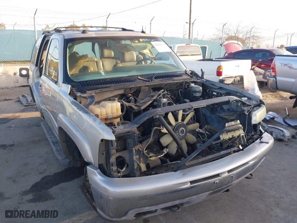 2004 Chevrolet Tahoe LT with VIN 1GNEK13T54J277973, listed as a IAAI auction lot 41622773 with 1 mi miles. Bid and sale history available at carsss.com. Image 1.