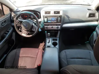 2018 Subaru Legacy z VIN 4S3BNAB63J3006196, wystawiony jako Copart lot #55606825 z przebiegiem 216 227 mil mil oraz Szkoda całkowita • Salvage title. Historia ofert i sprzedaży dostępna na DreamBid. Obrazek 8.