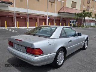 1996 Mercedes-Benz SL 320 with VIN WDBFA63F4TF138117, listed as a Copart auction lot 63440965 with 56,621 mi miles and Clean title. Bid and sale history available at DreamBid. Image 4.
