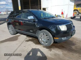 2008 Lincoln MKX with VIN 2LMDU88C28BJ15857, listed as a IAAI auction lot 41867089 with 115,889 mi miles. Bid and sale history available at carsss.com. Image 1.