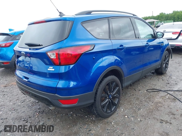 2019 Ford Escape SE z VIN 1FMCU0GD2KUB45025, wystawiony jako IAAI lot #42231745 z przebiegiem 65 732 mil mil oraz . Historia ofert i sprzedaży dostępna na DreamBid. Obrazek 4.