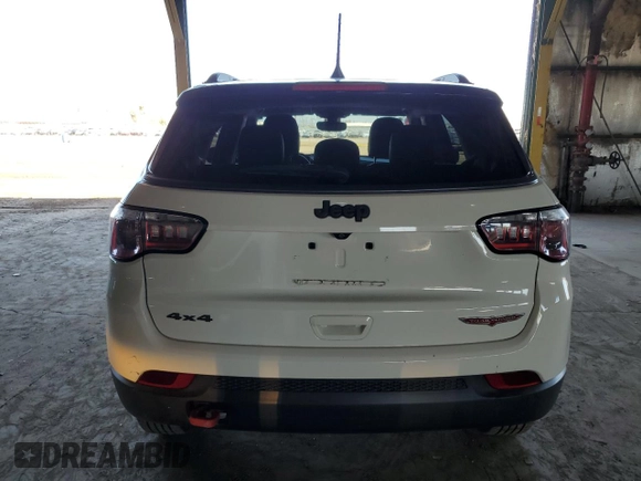 2019 Jeep Compass Trailhawk with VIN 3C4NJDDB2KT618268, listed as a Copart auction lot 53493015 with 77,287 mi miles and Clean Title. Bid and sale history available at carsss.com. Image 6.