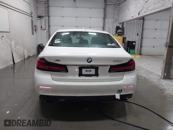 2021 BMW 5 Series 530i xDrive with VIN WBA13BJ09MWX04445, listed as a IAAI auction lot 41461330 with 40,329 mi miles and . Bid and sale history available at carsss.com. Image 16.