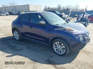 2015 Nissan Juke S with VIN JN8AF5MVXFT561176, listed as a IAAI auction lot 41797063 with 92,235 mi miles and . Bid and sale history available at carsss.com. Image 1.
