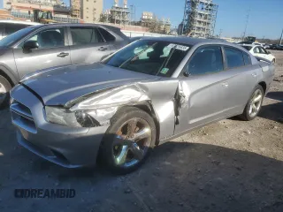 2013 Dodge Charger SXT with VIN 2C3CDXHG0DH612832, listed as a Copart auction lot 47025635 with 117,260 mi miles and Salvage Title. Bid and sale history available at carsss.com. Image 1.