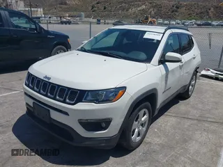 2020 Jeep Compass Latitude with VIN 3C4NJCBB6LT212525, listed as a IAAI auction lot 42558589 with Not provided miles and . Bid and sale history available at DreamBid. Image 2.
