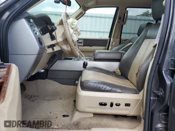 2007 Ford Expedition Max Eddie Bauer z VIN 1FMFK17537LA91569, wystawiony jako Copart lot #55829234 z przebiegiem 231 897 mil mil oraz Szkoda całkowita • Salvage title. Historia ofert i sprzedaży dostępna na DreamBid. Obrazek 7.