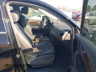 2018 Audi Q5 Premium with VIN WA1ANAFY7J2143407, listed as a IAAI auction lot 41642531 with 71,169 mi miles. Bid and sale history available at carsss.com. Image 5.
