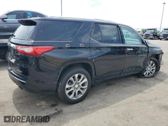 2019 Chevrolet Traverse Premier z VIN 1GNERKKW7KJ135666, wystawiony jako Copart lot #55920135 z przebiegiem 105 812 mil mil oraz Szkoda całkowita • Salvage title. Historia ofert i sprzedaży dostępna na DreamBid. Obrazek 3.