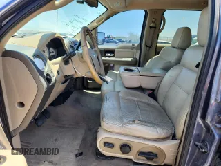 2004 Ford F-150 XLT с VIN 1FTPW14584KC91348, выставлен на аукционе Copart как лот 60210235 с пробегом 248 712 миль миль и Списание • Salvage title. История ставок и продаж доступна на DreamBid. Изображение 7.
