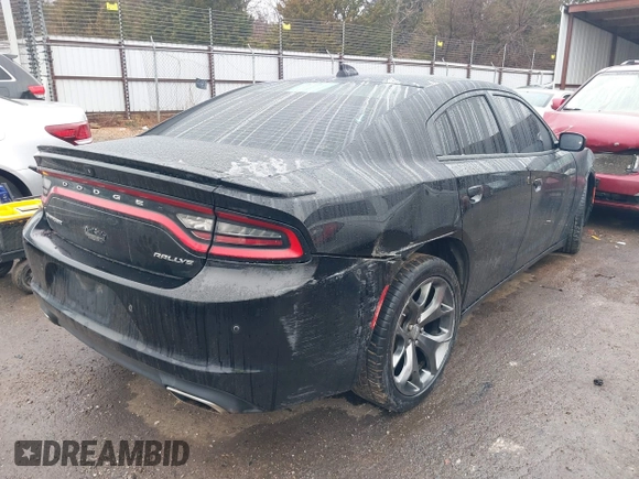 2015 Dodge Charger SXT z VIN 2C3CDXHG3FH754224, wystawiony jako IAAI lot #41527488 z przebiegiem 162 116 mil mil oraz . Historia ofert i sprzedaży dostępna na DreamBid. Obrazek 4.