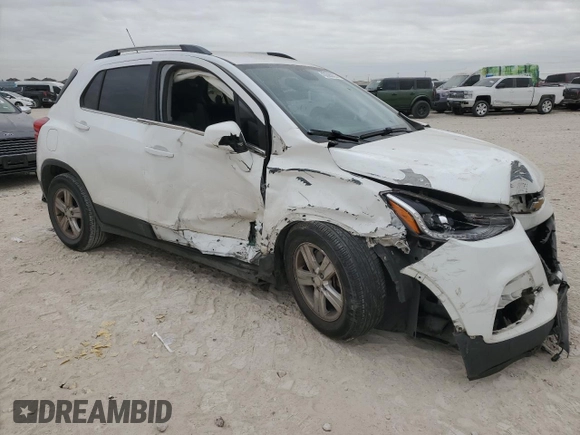2017 Chevrolet Trax LT with VIN 3GNCJLSB1HL142776, listed as a Copart auction lot 43026035 with 106,049 mi miles and Salvage Title. Bid and sale history available at carsss.com. Image 4.