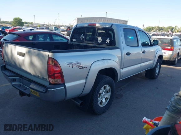 2006 Toyota Tacoma with VIN 5TELU42N46Z154110, listed as a IAAI auction lot 42839258 with 329,008 mi miles and . Bid and sale history available at DreamBid. Image 3.