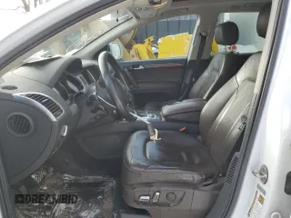 2013 Audi Q7 z VIN WA1VGCFE1DD010650, wystawiony jako Copart lot #47531325 z przebiegiem 207 238 mil mil oraz Szkoda całkowita • Salvage title. Historia ofert i sprzedaży dostępna na DreamBid. Obrazek 7.