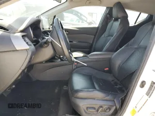 2020 Toyota C-HR LE with VIN JTNKHMBX3L1074624, listed as a Copart auction lot 52639455 with 55,483 mi miles and Salvage Title. Bid and sale history available at DreamBid. Image 7.