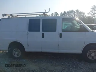2016 Chevrolet Express Cargo with VIN 1GCWGAFF2G1162983, listed as a IAAI auction lot 42391128 with 177,129 mi miles and . Bid and sale history available at DreamBid. Image 13.
