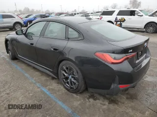 2022 BMW i4 eDrive40 z VIN WBY73AW06NFN08995, wystawiony jako Copart lot #87086344 z przebiegiem 14 059 mil mil oraz Szkody całkowita. Historia ofert i sprzedaży dostępna na DreamBid. Obrazek 2.