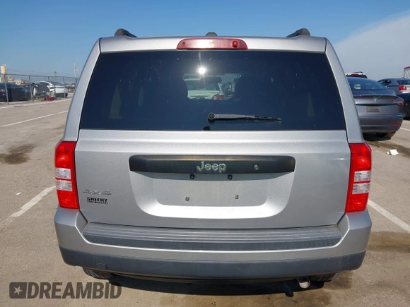 2017 Jeep Patriot Sport with VIN 1C4NJRBB9HD194764, listed as a IAAI auction lot 42771504 with 143,404 mi miles and . Bid and sale history available at DreamBid. Image 16.