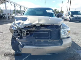 2007 Dodge Dakota SLT with VIN 1D7HE48N47S144084, listed as a IAAI auction lot 41798243 with 190,248 mi miles and . Bid and sale history available at carsss.com. Image 6.