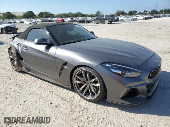 2021 BMW Z4 sDriveM40i with VIN WBAHF9C0XMWX16888, listed as a Copart auction lot 87046144 with 29,408 mi miles and Salvage Title. Bid and sale history available at carsss.com. Image 4.