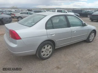 2002 Honda Civic EX with VIN 2HGES26792H578498, listed as a IAAI auction lot 42046739 with 218,271 mi miles. Bid and sale history available at carsss.com. Image 4.