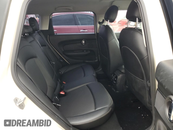 2016 MINI Clubman z VIN WMWLN5C58G2E30988, wystawiony jako Copart lot #48992025 z przebiegiem 108 620 mil mil oraz Czysty tytuł • Clean title. Historia ofert i sprzedaży dostępna na DreamBid. Obrazek 11.