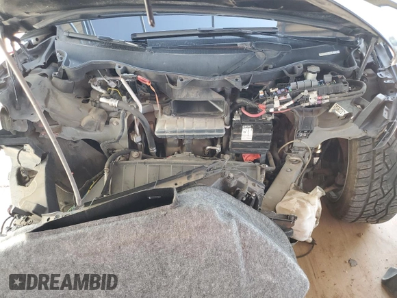 2016 Tesla Model X 70D with VIN 5YJXCBE22GF025585, listed as a Copart auction lot 52363755 with 141,607 mi miles and Salvage Title. Bid and sale history available at DreamBid. Image 13.