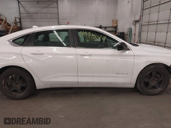2014 Chevrolet Impala LS z VIN 1G11Y5SL8EU126892, wystawiony jako IAAI lot #41991249 z przebiegiem 101 351 mil mil oraz . Historia ofert i sprzedaży dostępna na DreamBid. Obrazek 14.