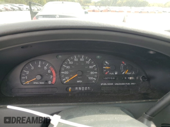1999 Mercury Villager z VIN 4M2XV11T1XDJ23740, wystawiony jako Copart lot #71845964 z przebiegiem 137 758 mil mil oraz Szkody całkowita. Historia ofert i sprzedaży dostępna na DreamBid. Obrazek 9.