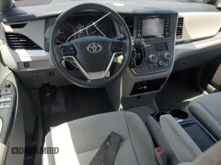 2020 Toyota Sienna LE Auto Access Seat with VIN 5TDKZ3DC0LS039564, listed as a Copart auction lot 59865345 with 79,436 mi miles and Salvage title. Bid and sale history available at DreamBid. Image 8.