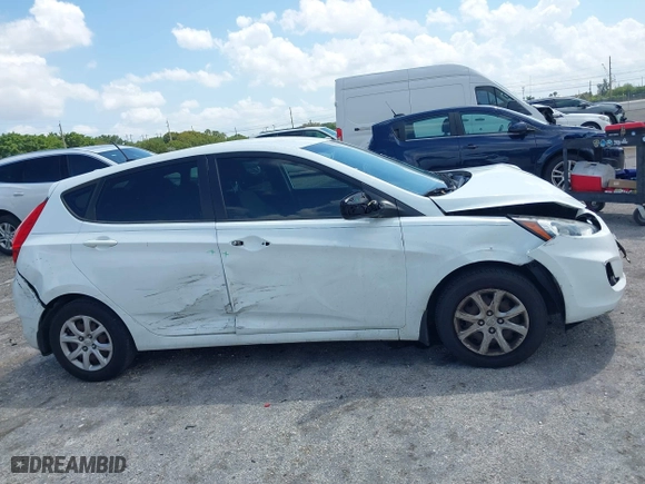 2013 Hyundai Accent GL with VIN KMHCT5AE1DU092600, listed as a IAAI auction lot 41901615 with 126,327 mi miles. Bid and sale history available at carsss.com. Image 13.