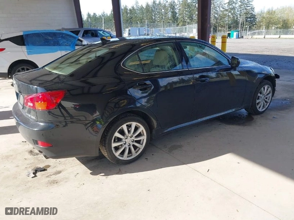 2007 Lexus IS 250 with VIN JTHCK262372010319, listed as a IAAI auction lot 41993571 with 76,699 mi miles. Bid and sale history available at carsss.com. Image 4.