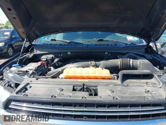 2018 Ford F-150 XL with VIN 1FTEW1EG1JFC91543, listed as a IAAI auction lot 42307775 with 102,055 mi miles and . Bid and sale history available at DreamBid. Image 10.