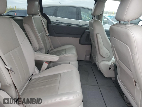 2008 Chrysler Town & Country Touring with VIN 2A8HR54P78R139436, listed as a Copart auction lot 52924775 with 319,250 mi miles and Salvage Title. Bid and sale history available at DreamBid. Image 11.