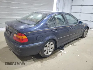 2003 BMW 3 Series 325i with VIN WBAEV33473KL83335, listed as a Copart auction lot 53517225 with 133,388 mi miles and Clean Title. Bid and sale history available at carsss.com. Image 3.