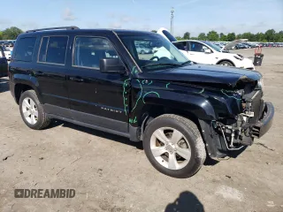 2014 Jeep Patriot Latitude z VIN 1C4NJRFB6ED884462, wystawiony jako Copart lot #60805885 z przebiegiem 95 995 mil mil oraz Czysty tytuł • Clean title. Historia ofert i sprzedaży dostępna na DreamBid. Obrazek 4.