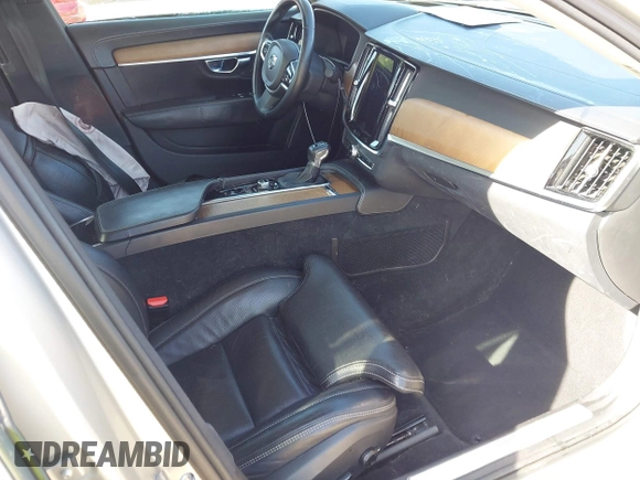 2018 Volvo S90 Inscription z VIN LVY992MLXJP004376, wystawiony jako IAAI lot #41850741 z przebiegiem 50 164 mil mil oraz . Historia ofert i sprzedaży dostępna na DreamBid. Obrazek 5.