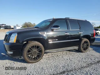 2013 Cadillac Escalade Luxury z VIN 1GYS3BEF5DR341950, wystawiony jako Copart lot #88686105 z przebiegiem 142 318 mil mil oraz Czysty tytuł • Clean title. Historia ofert i sprzedaży dostępna na DreamBid. Obrazek 1.