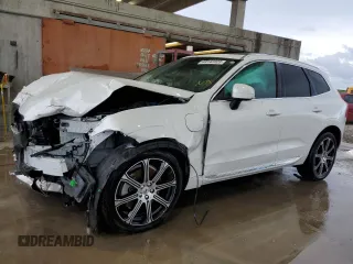 2018 Volvo XC60 Inscription with VIN LYVBR0DL9JB113226, listed as a Copart auction lot 49142223 with 26,520 mi miles. Bid and sale history available at carsss.com. Image 1.