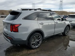 2022 Kia Sorento SX with VIN 5XYRKDLF7NG149435, listed as a Copart auction lot 48703485 with 26,580 mi miles and Salvage Title. Bid and sale history available at carsss.com. Image 3.